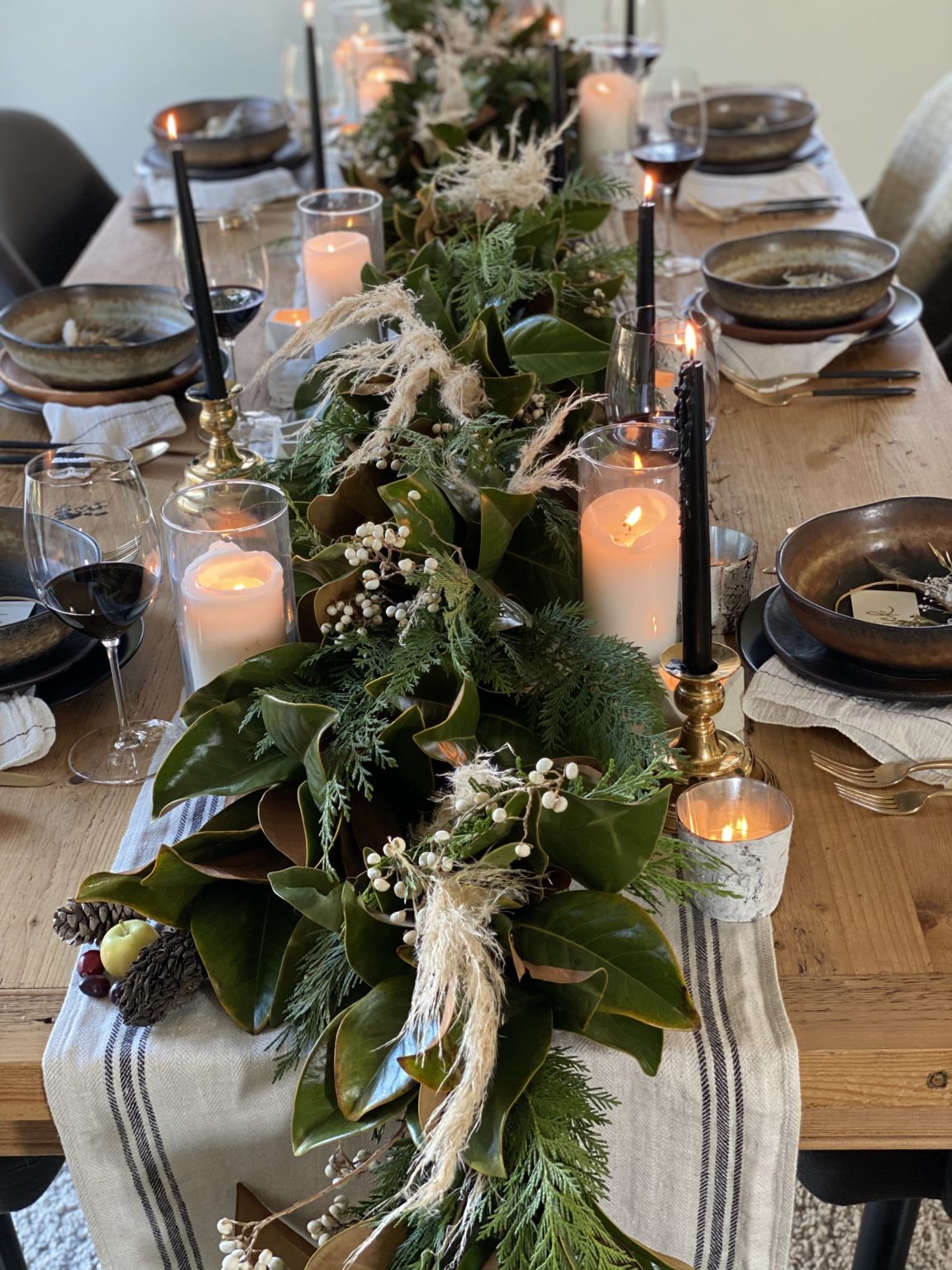 Home For The Holidays - Setting The Table - Daniellegibsonevents.com